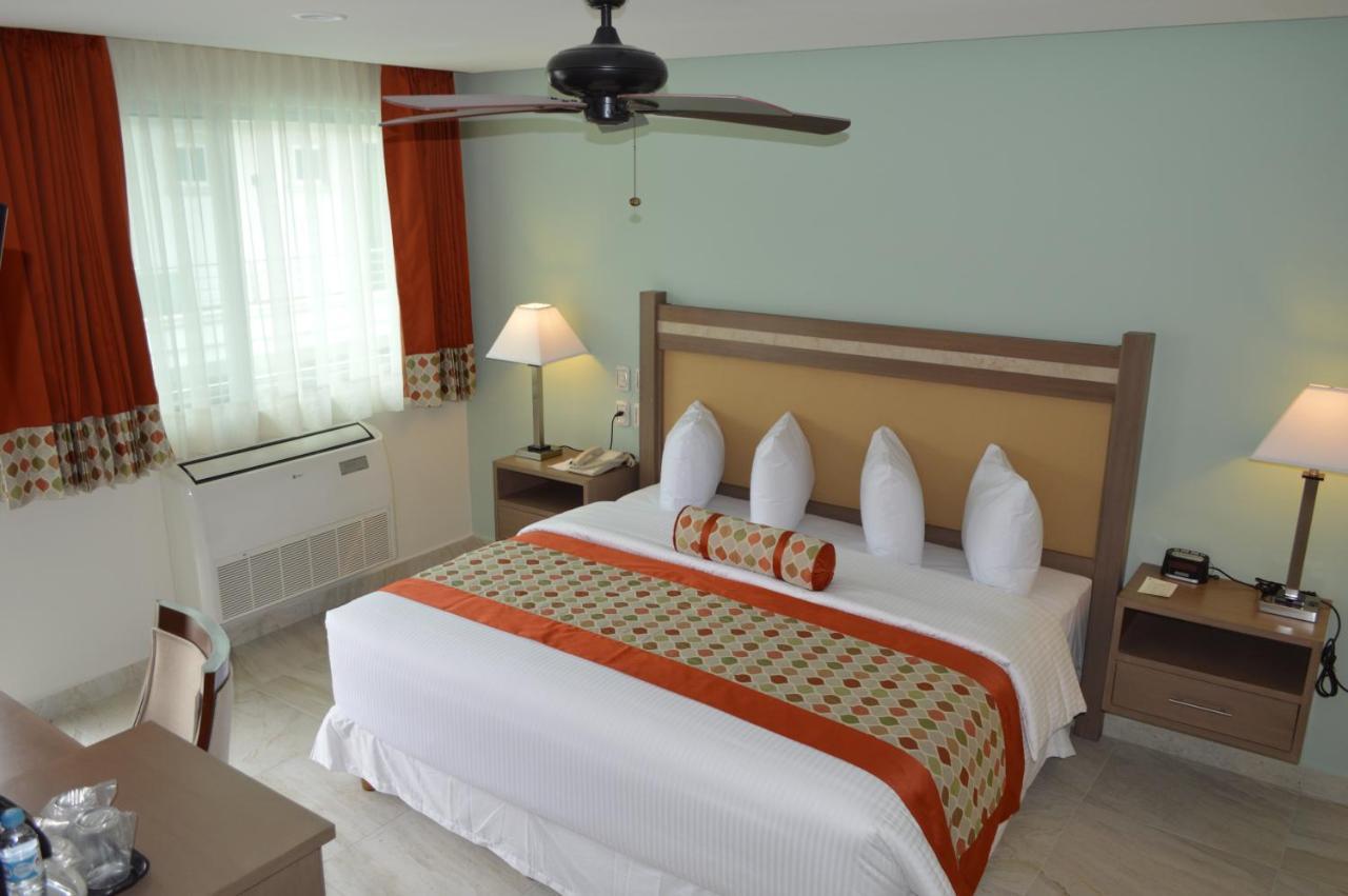 Hotel Villa Magna Poza Rica Luaran gambar